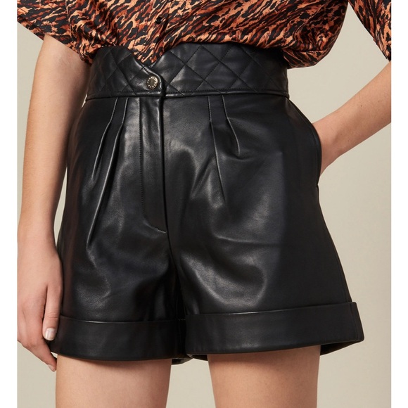 Sandro Leather Highwaisted Shorts - Picture 3 of 7